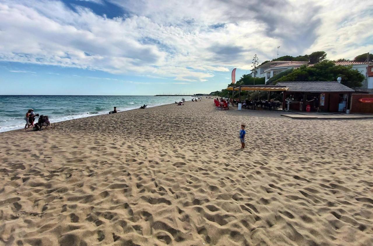 Apartamento A 300 Mts De La Playa, 25 Minutos De Port Aventura Y 50 De Barcelona 科马鲁加 外观 照片